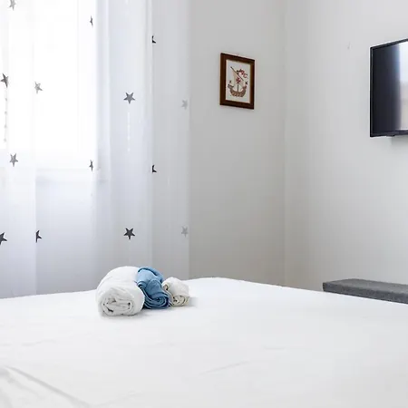 Sweet House Apartment